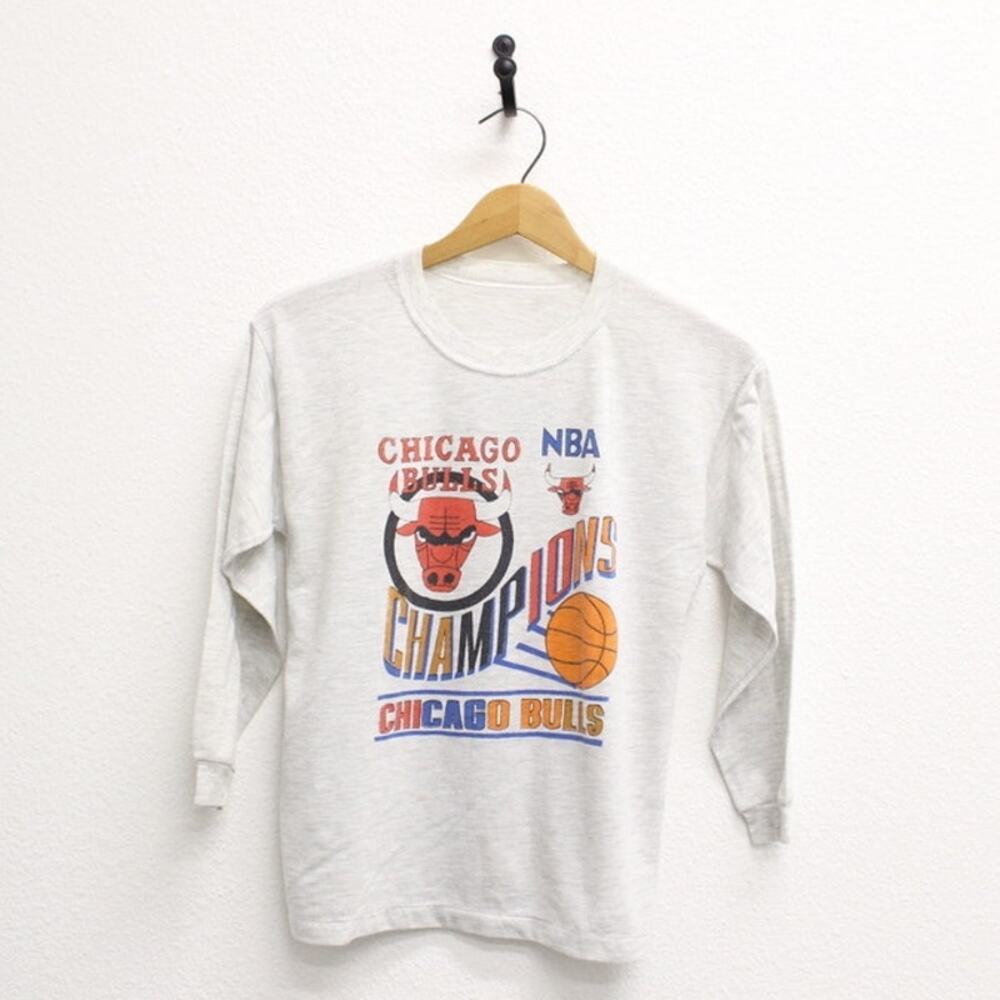 Vintage 90s Chicago Bulls NBA Champions Long Sleeve Shirt Kids Large Gray